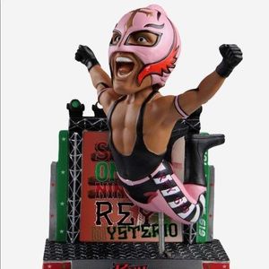 Meet your Posher, Bobby